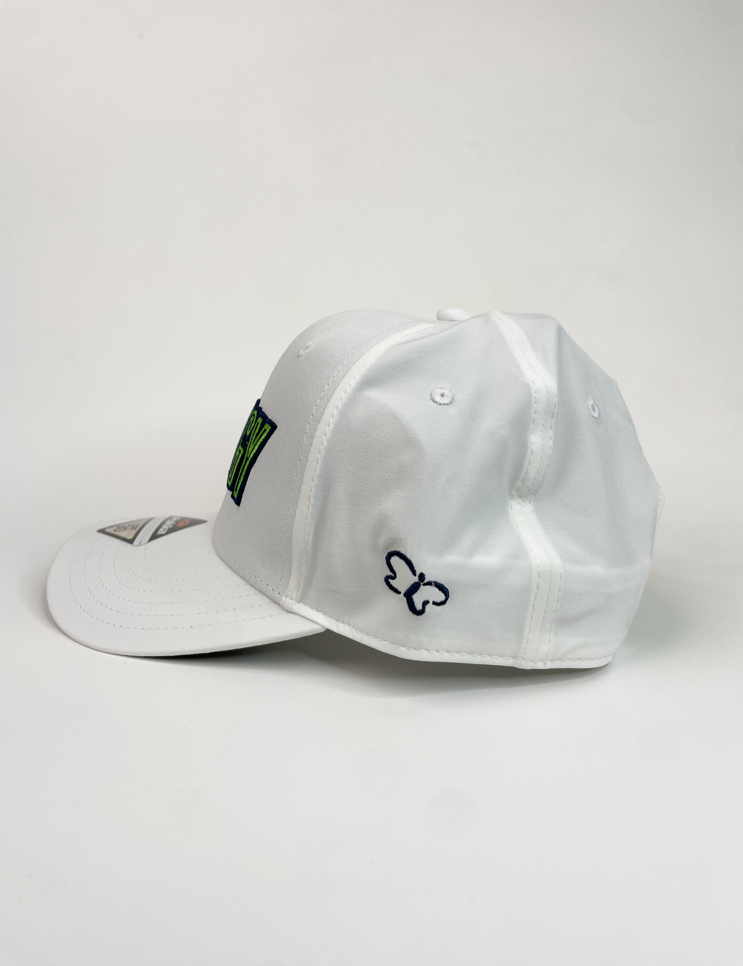 white_on_green.png