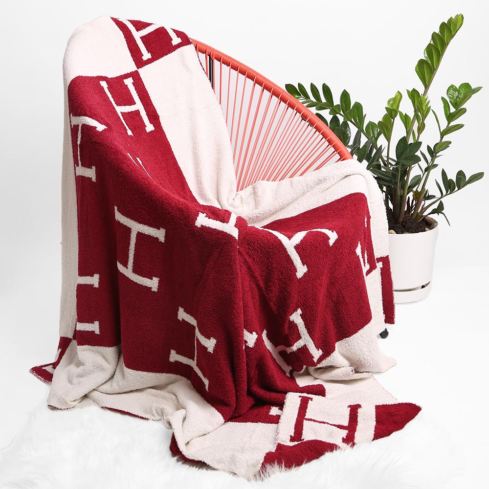 Dreamy Luxe Blanket | H